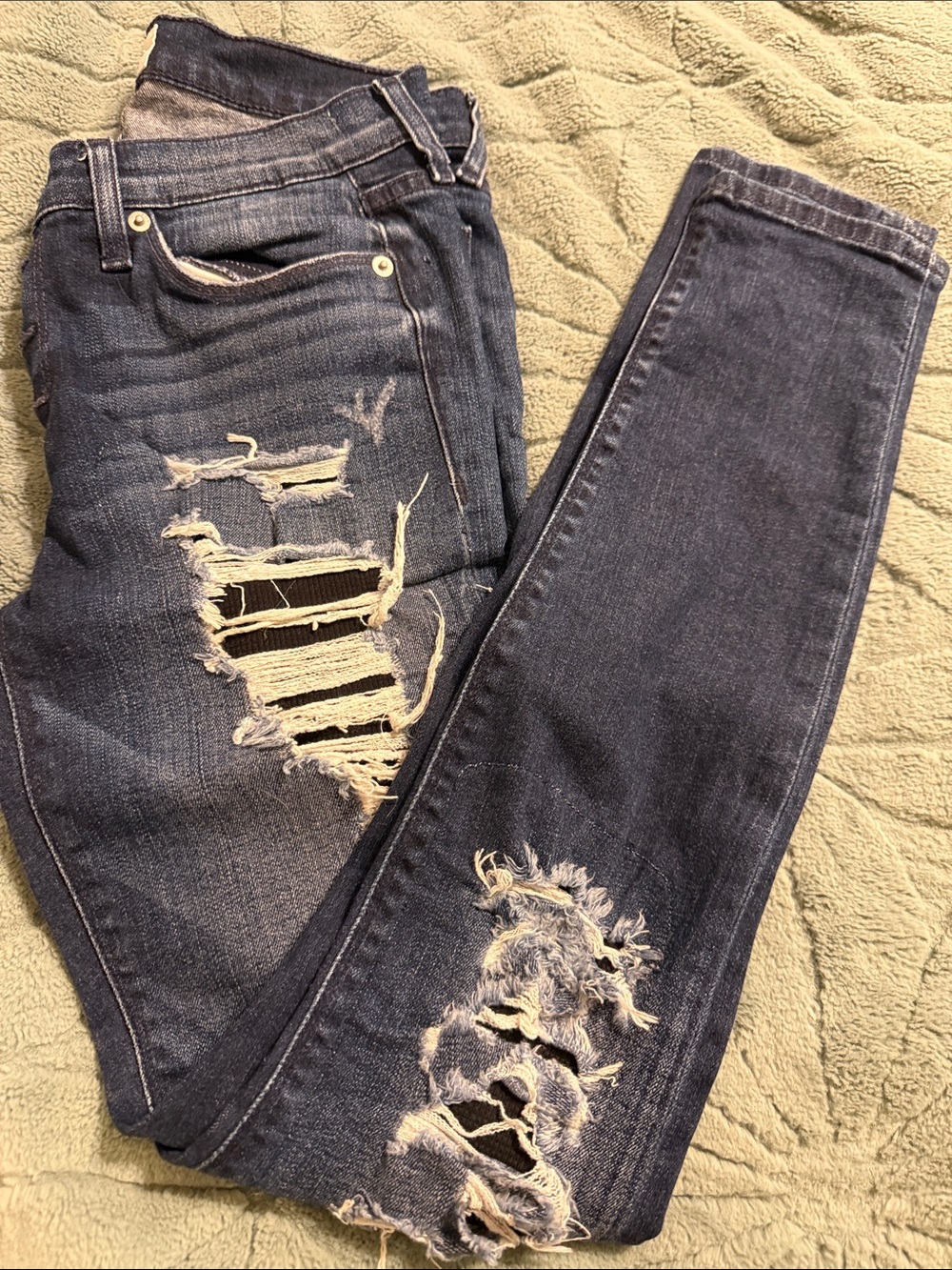 Hudson Jeans Dark Blue Distressed Skinny Jeans